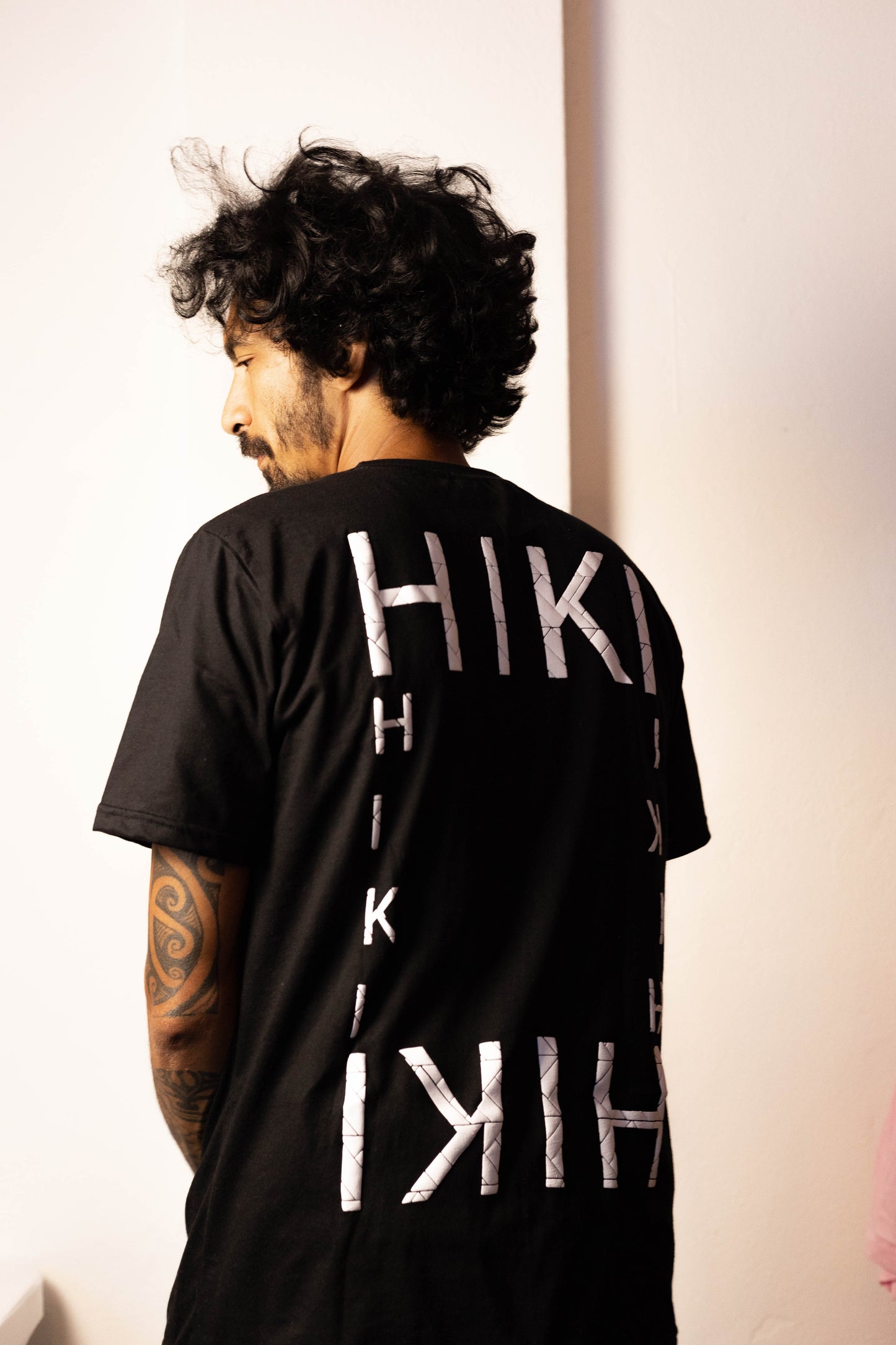 Black HIKI Shirt